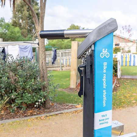 Nrma Bairnsdale Riverside Holiday Park Exterior photo