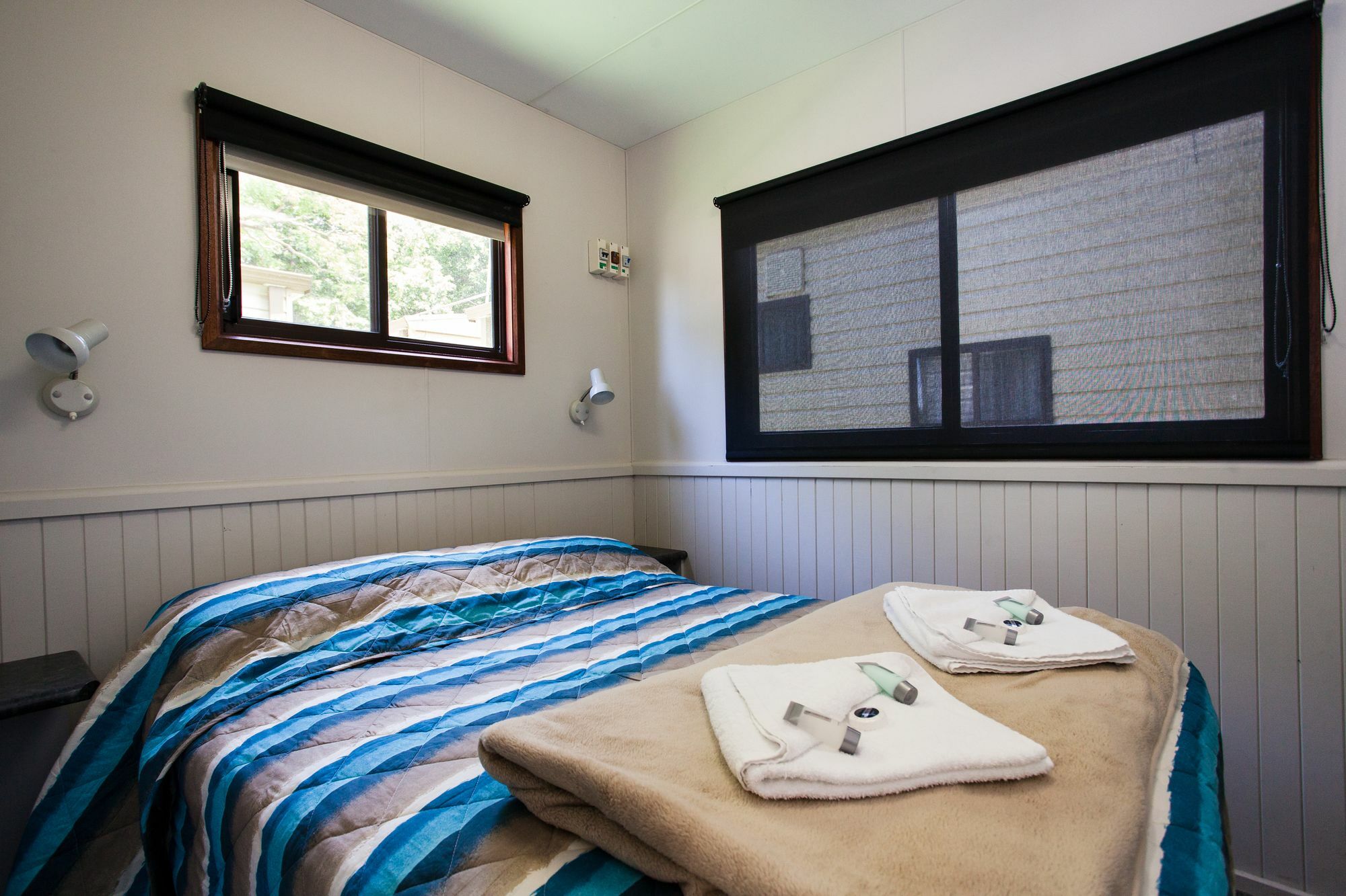 Nrma Bairnsdale Riverside Holiday Park Exterior photo